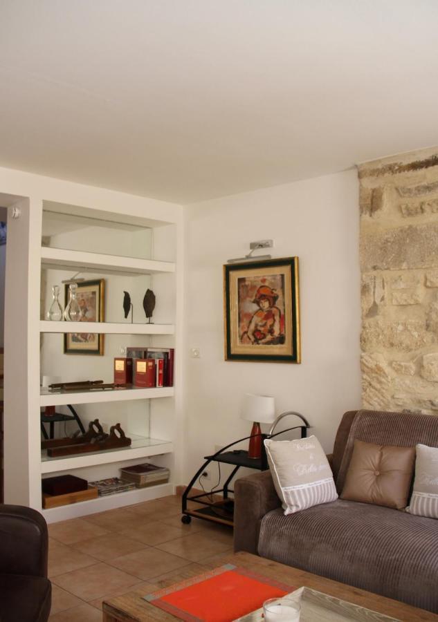 Agreable Maison De Ville Eyragues Kültér fotó
